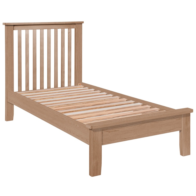 Hemsby Oak 3 Bedframe